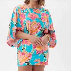 NWT- Trina Turk Swim Coverup (swim tunic)- Poppy Size- Medium